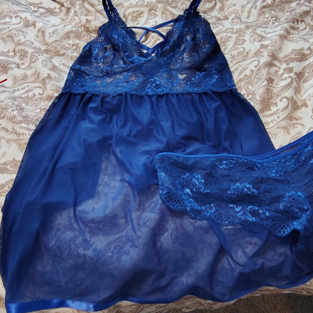 Elegant Lace Nightgown in Navy Blue